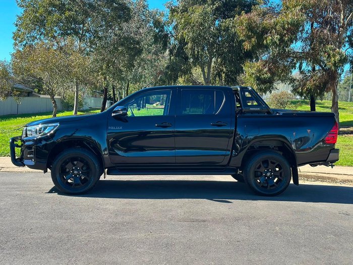 2019 Toyota Hilux Rogue