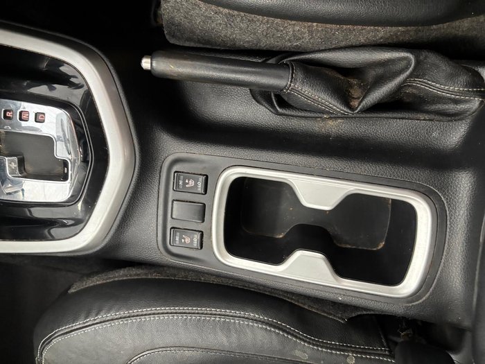 2018 Nissan Navara ST-X