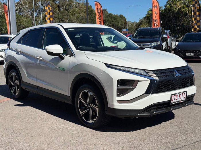 2024 Mitsubishi Eclipse Cross PHEV ES