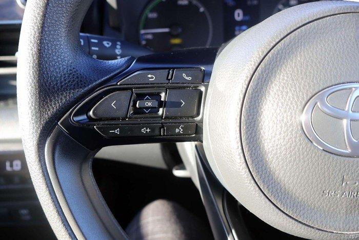 2024 Toyota Yaris Ascent Sport Hybrid