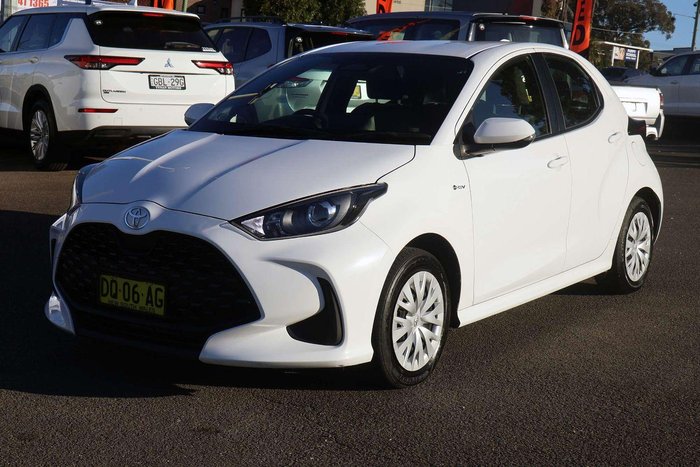 2024 Toyota Yaris Ascent Sport Hybrid