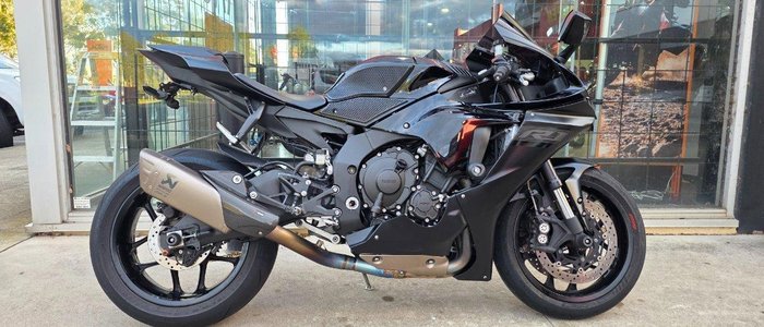 2020 Yamaha YZF-R1 R1 Black