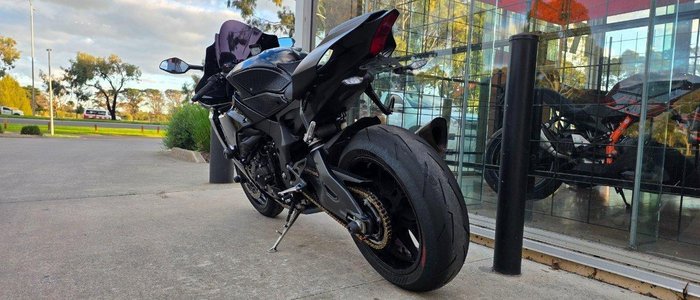 2020 Yamaha YZF-R1 R1 Black