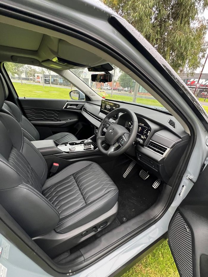 2025 Mitsubishi Outlander Exceed ZM MY25 AWD Moonstone Grey