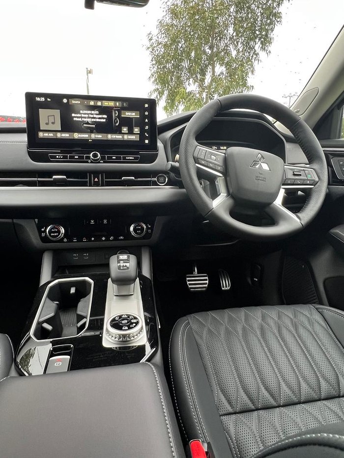 2025 Mitsubishi Outlander Exceed ZM MY25 AWD Moonstone Grey
