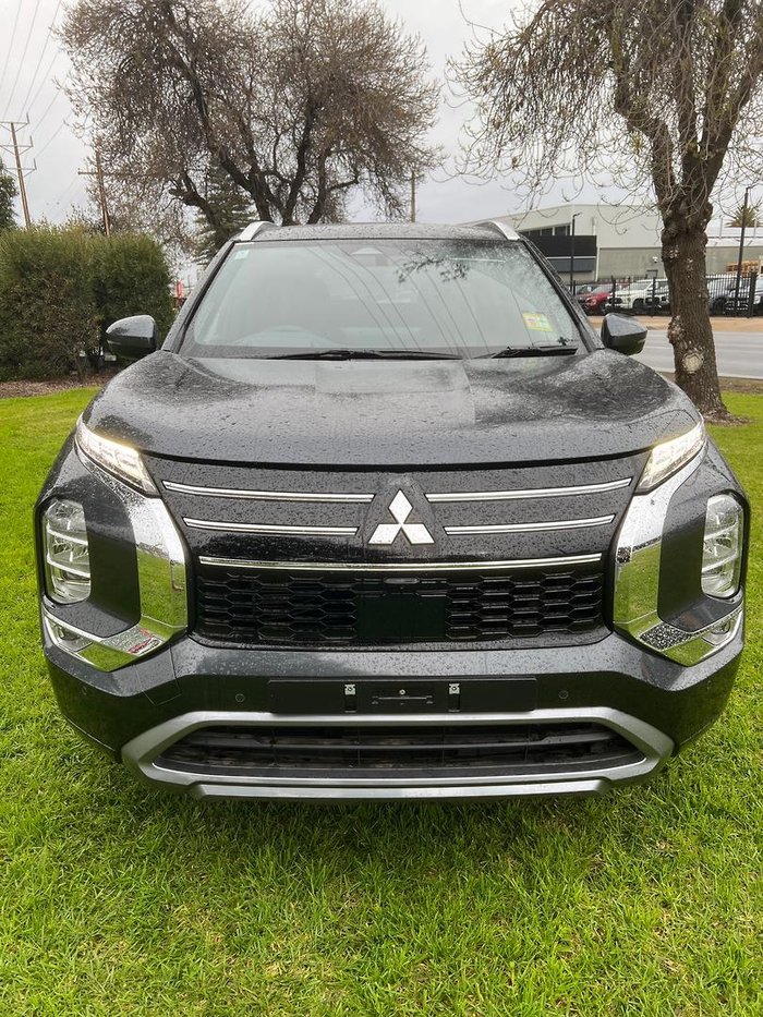 2025 Mitsubishi Outlander Exceed Tourer