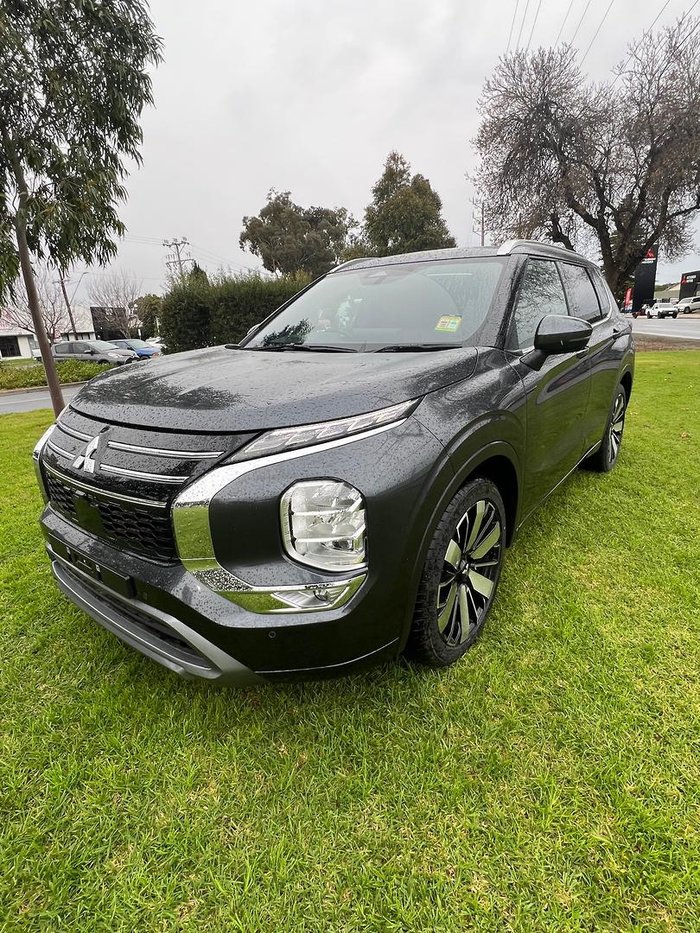 2025 Mitsubishi Outlander Exceed Tourer ZM MY25 AWD Graphite Grey with Black Mica Roof