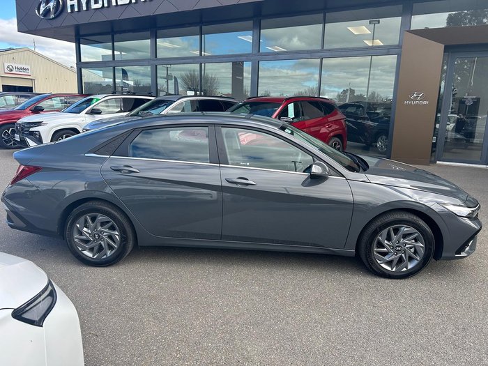 2025 Hyundai i30 Hybrid