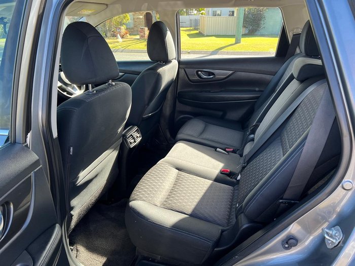 2020 Nissan X-TRAIL ST