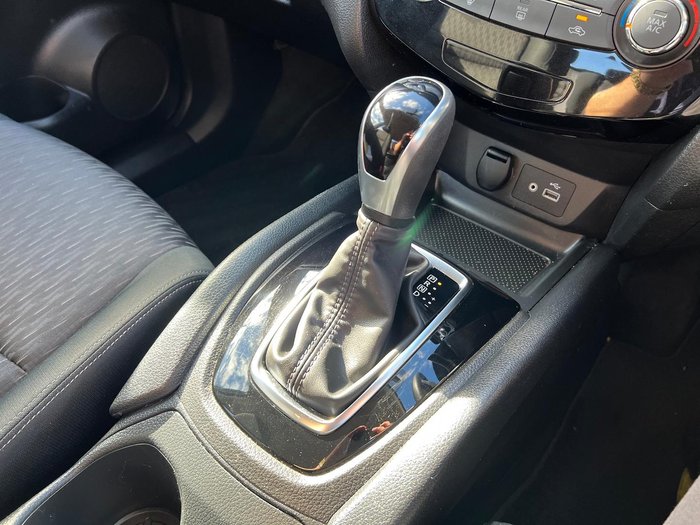2020 Nissan X-TRAIL ST