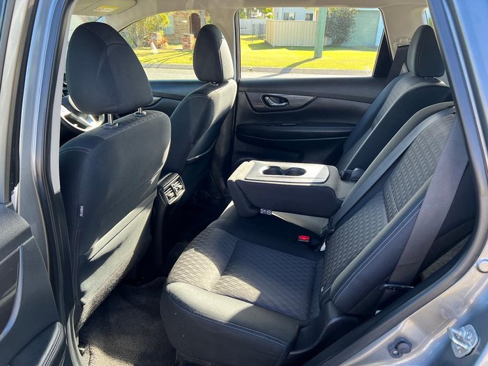 2020 Nissan X-TRAIL ST