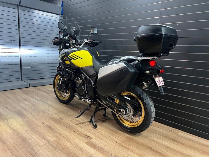 2017 SUZUKI V-STROM 1000 (ABS) (DL1000A) Yellow