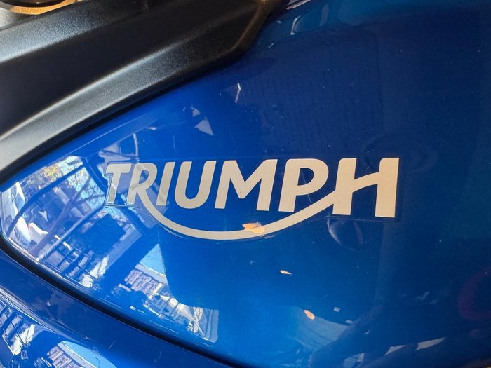 2015 Triumph Tiger 800 XRx Tiger Blue