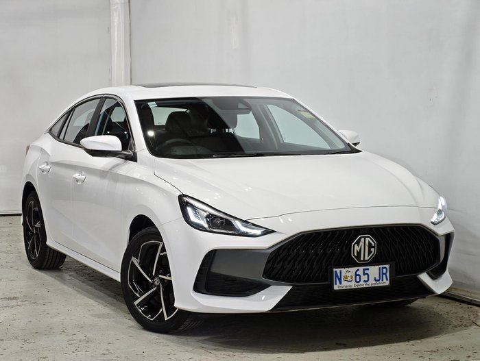 2024 MG MG5