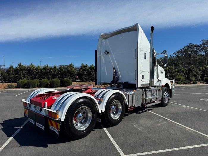 2016 Kenworth T400 Series