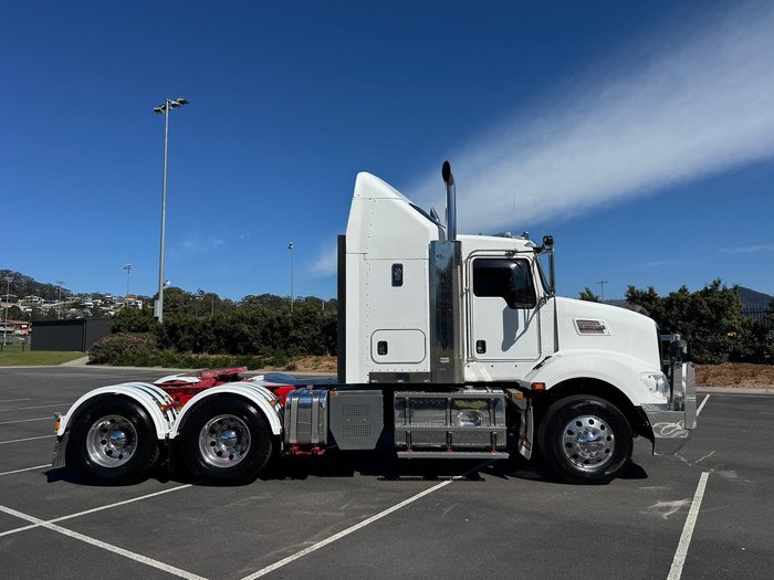 2016 Kenworth T400 Series