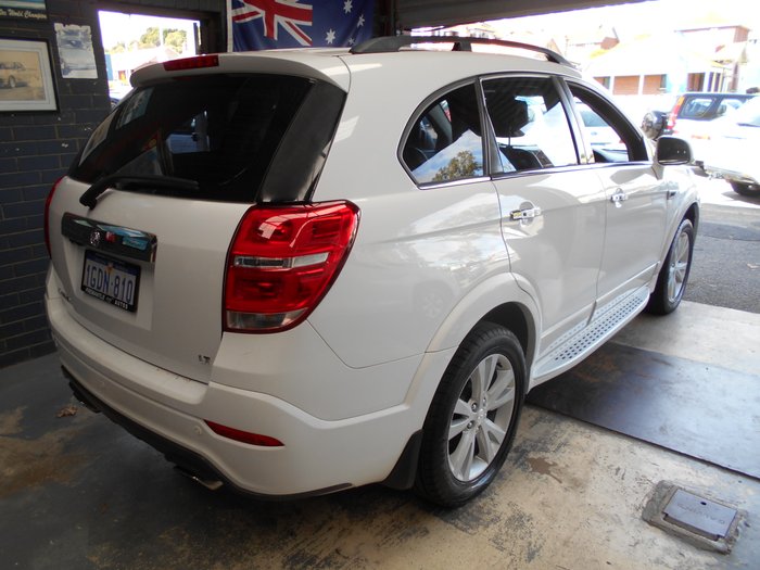 2015 HOLDEN  CAPTIVA