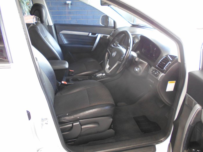 2015 HOLDEN  CAPTIVA