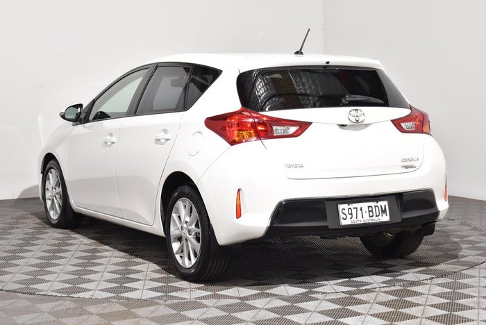 2014 Toyota Corolla Ascent Sport