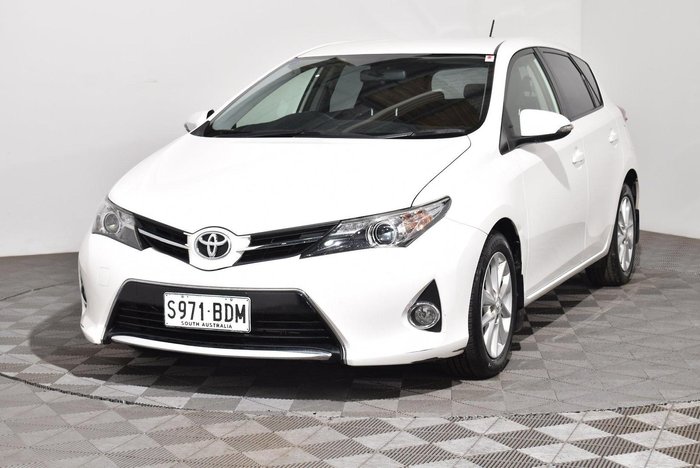 2014 Toyota Corolla Ascent Sport