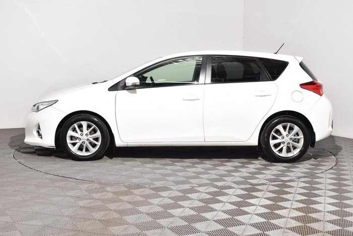 2014 Toyota Corolla Ascent Sport