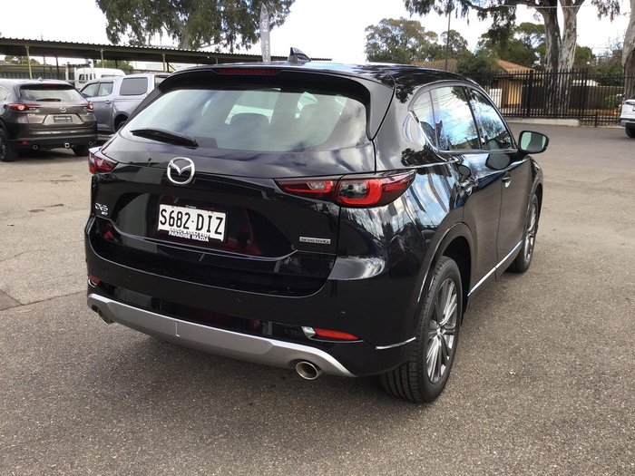 2025 Mazda CX-5 G25 Akera