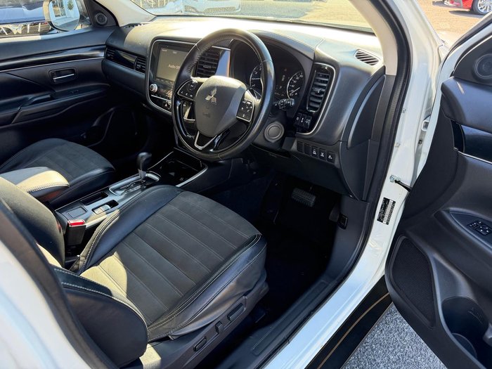 2019 Mitsubishi Outlander LS