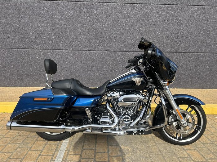 2018 Harley-Davidson Street Glide Anniversary 107 (FLHX_ANV)