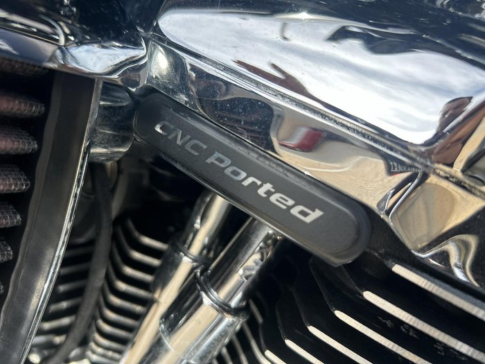 2018 Harley-Davidson Street Glide Anniversary 107 (FLHX_ANV) Touring