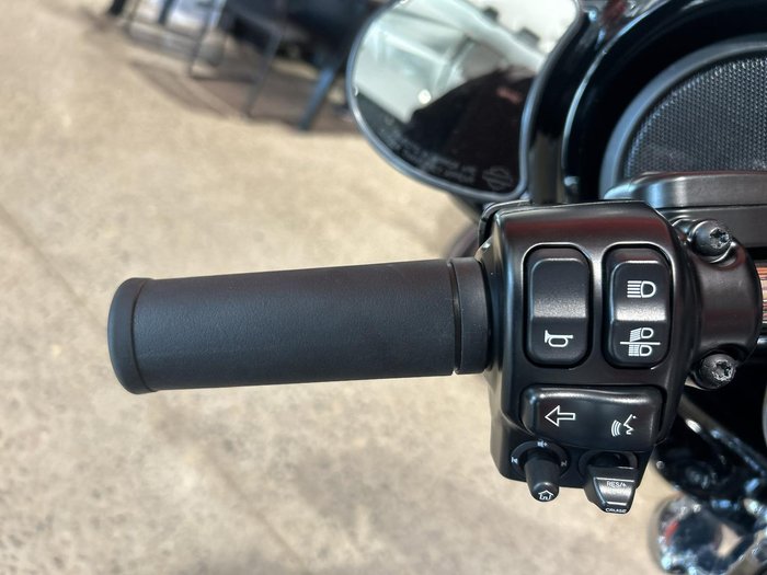 2018 Harley-Davidson Street Glide Anniversary 107 (FLHX_ANV) Touring