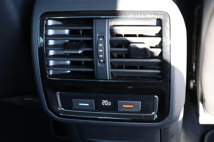 2021 Volkswagen Passat 162TSI Elegance