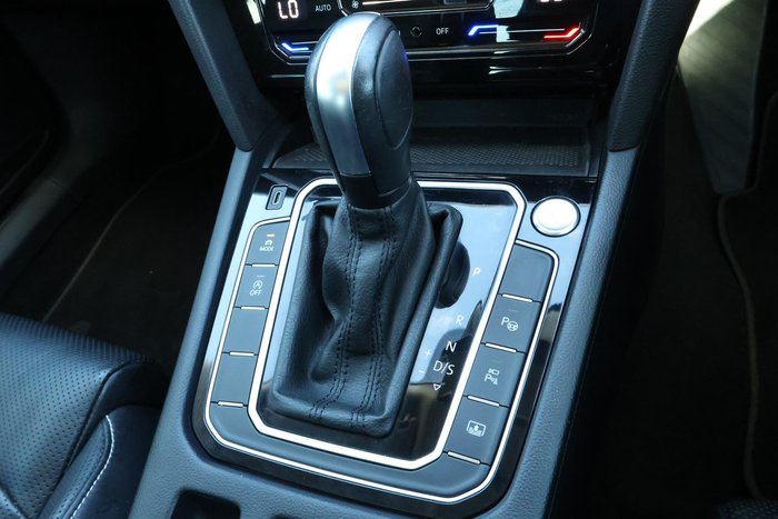 2021 Volkswagen Passat 162TSI Elegance