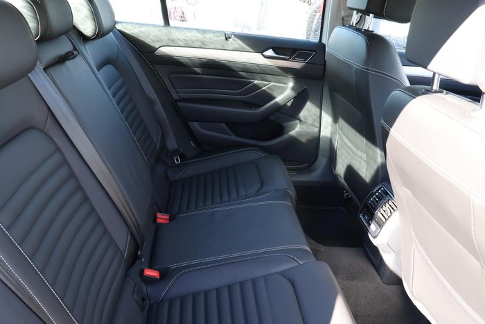 2021 Volkswagen Passat 162TSI Elegance