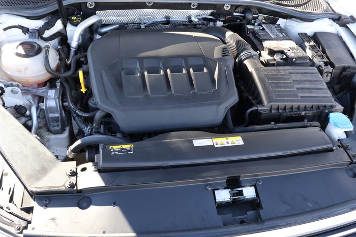 2021 Volkswagen Passat 162TSI Elegance