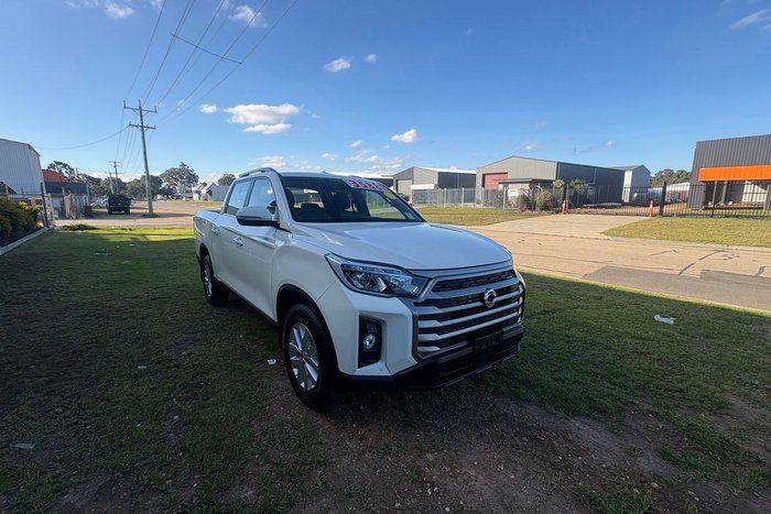 2025 KGM Musso ELX