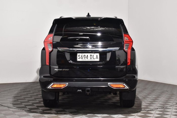 2020 Mitsubishi Pajero Sport Exceed