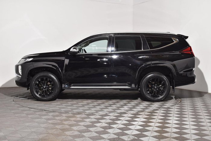 2020 Mitsubishi Pajero Sport Exceed
