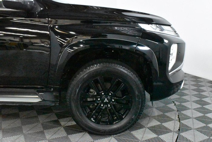 2020 Mitsubishi Pajero Sport Exceed