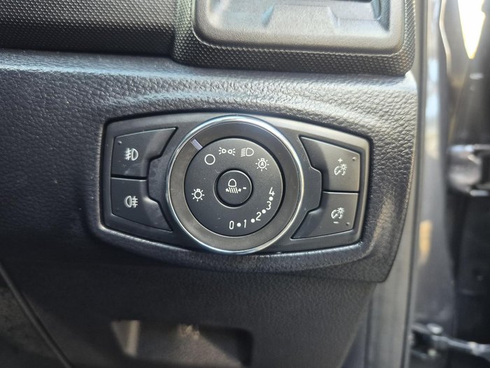 2022 Ford Everest Ambiente