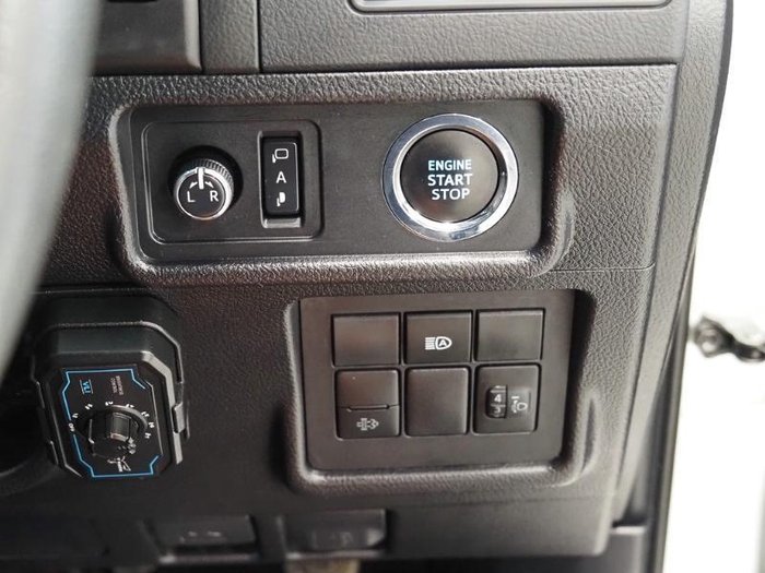 2022 Toyota Landcruiser Prado GX