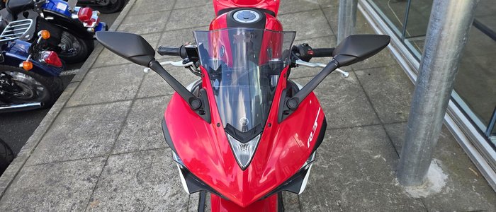 2015 Yamaha YZF-R3 R3 Red