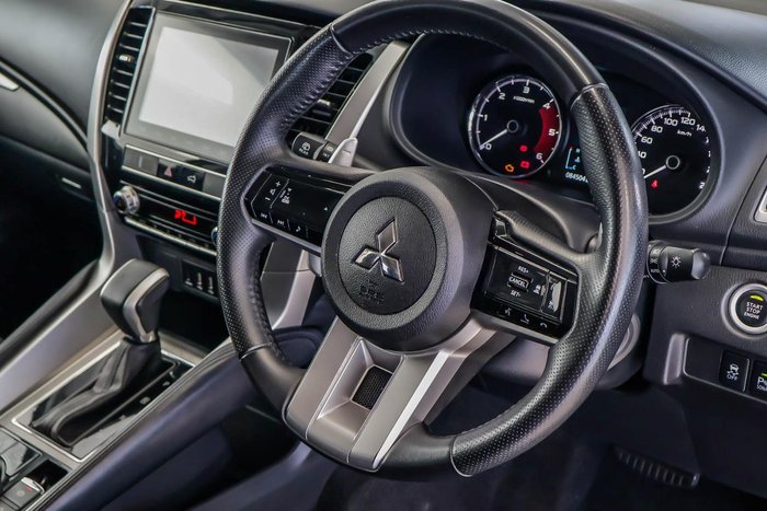 2024 Mitsubishi Pajero Sport GLS