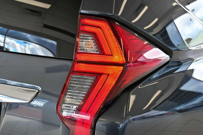 2024 Mitsubishi Pajero Sport GLS