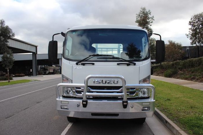 2017 Isuzu F Series