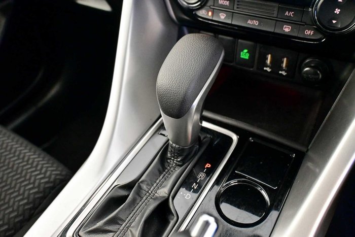 2025 Mitsubishi Eclipse Cross ES