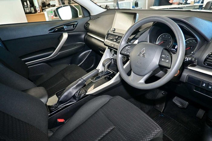 2025 Mitsubishi Eclipse Cross ES