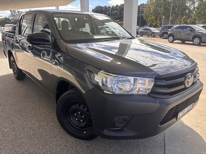 2025 Toyota Hilux