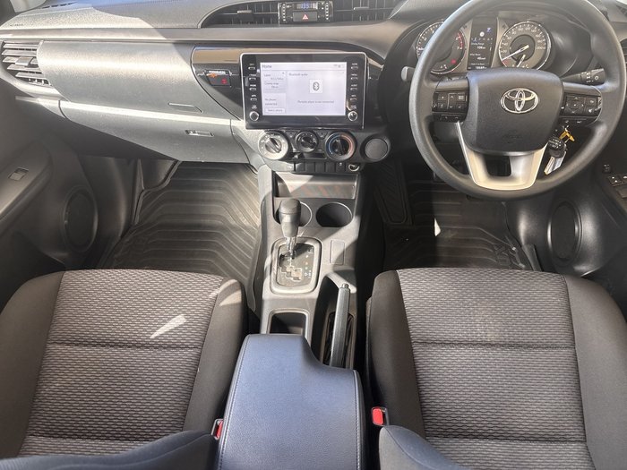 2025 Toyota Hilux
