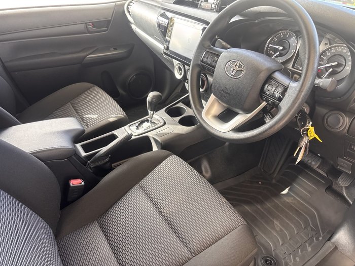 2025 Toyota Hilux
