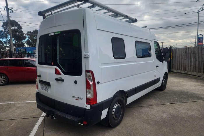 2024 Renault Master